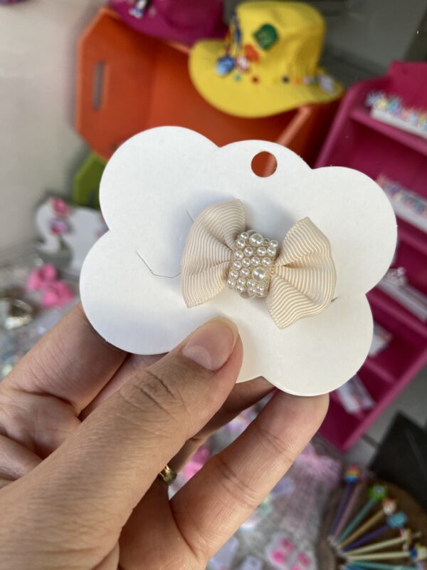 Mini Laço Bege