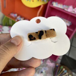 Mini Laço Bege Oncinha