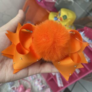 Laço grande Laranja com Pompom