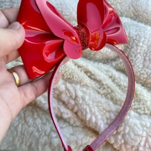 Tiara Laço em Pé Vermelho