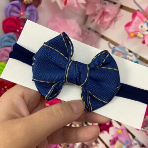 Faixa azul com Laço médio.