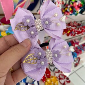 Par de Laços Lilás com Flor com Rabicó