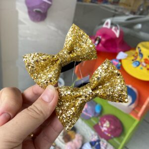 Par de Laços Dourado com Rabicó