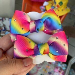 Par de Laços Colorido com Strass.