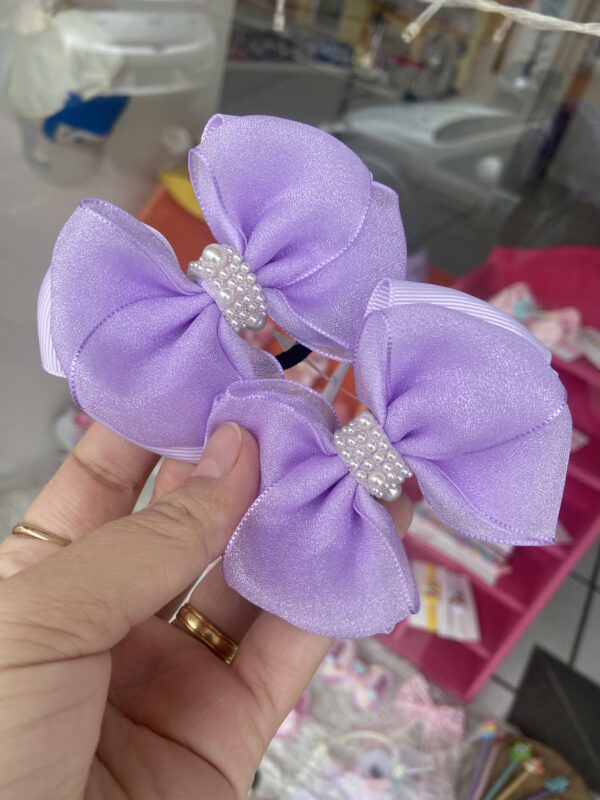 Par de Laço Lilás com com Organza no Rabicó