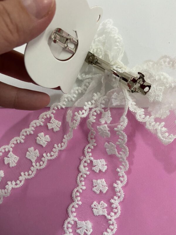 Laço com Pontas Branco renda