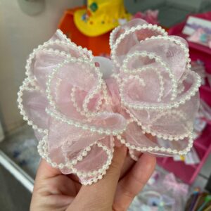 Laço Infantil Rosa com Borda de Pérola.