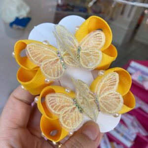 Par de Laços Amarelo com Borboletas