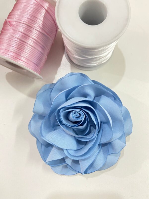 Flor – Acessório Perfeito para Prendas e Festas Tradicionalistas