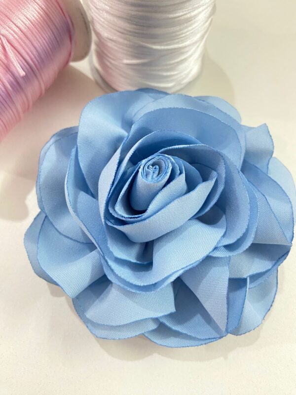 Flor – Acessório Perfeito para Prendas e Festas Tradicionalistas