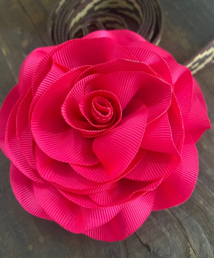 flor para prenda