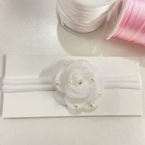 Faixa com Flor Branca