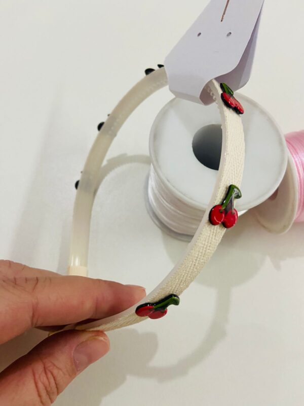 Tiara Off-White