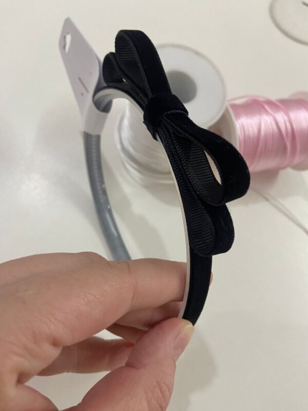 Tiara com Laço Preto - Veludo