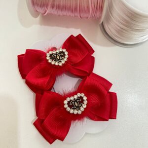 Par de Laços com Aplique de Laço Vermelho