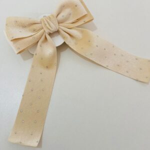 Laço Off-White com Pontas