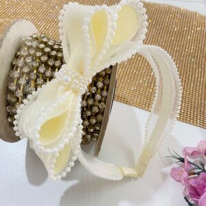 Tiara Turbante Off-White com Pérola.